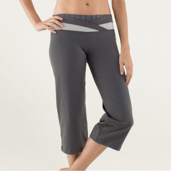 Lululemon legging grey Dharana Crop - Picture 3 of 15